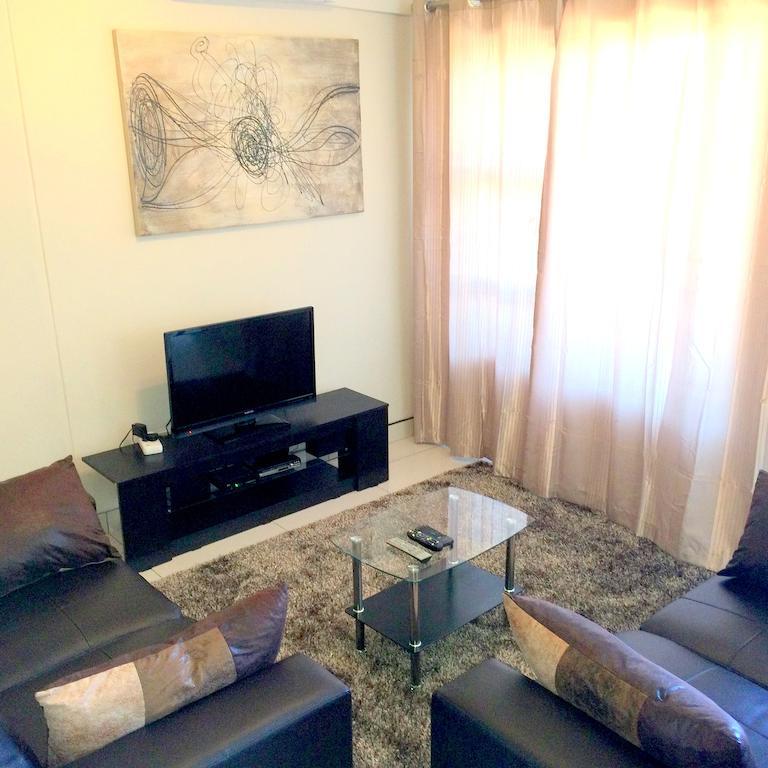 Prestige Apartments Sandton At Westpoint Johannesburg Oda fotoğraf