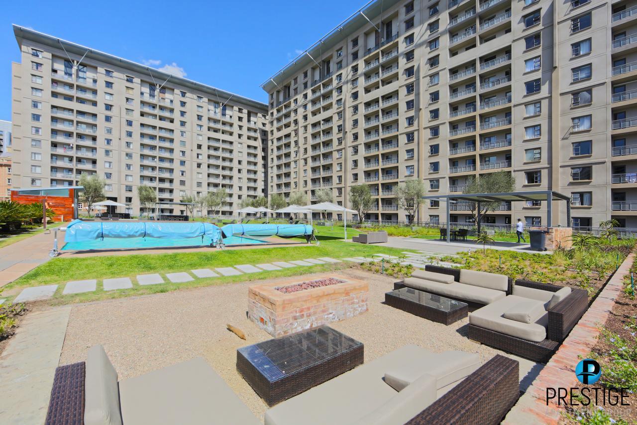 Prestige Apartments Sandton At Westpoint Johannesburg Dış mekan fotoğraf