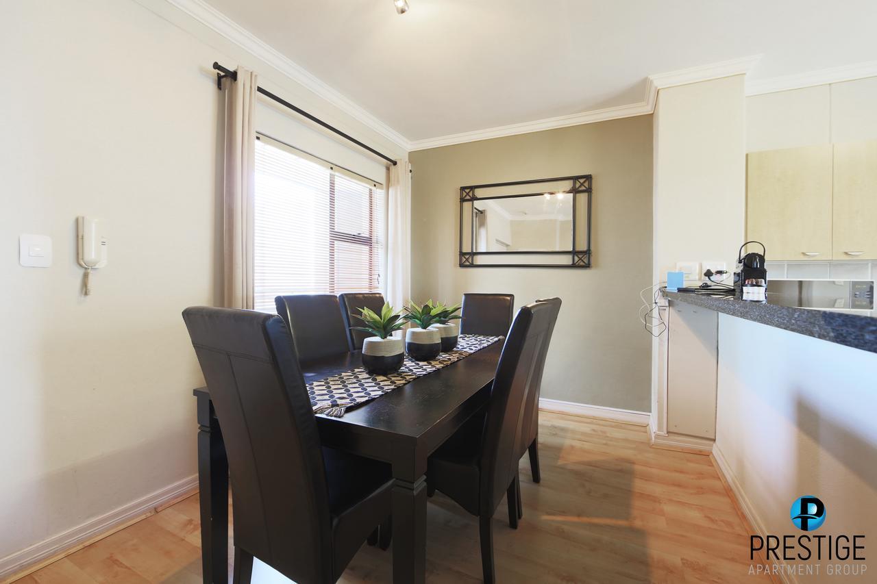 Prestige Apartments Sandton At Westpoint Johannesburg Dış mekan fotoğraf